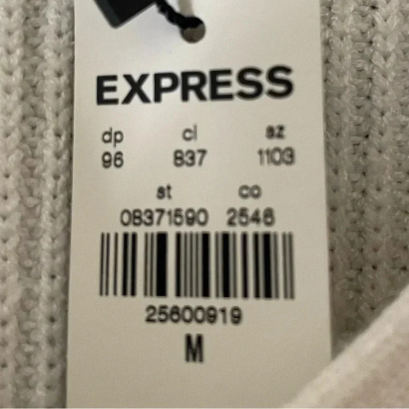 Express Sweater with Ruffles on the Side. - Picture 2 of 5
